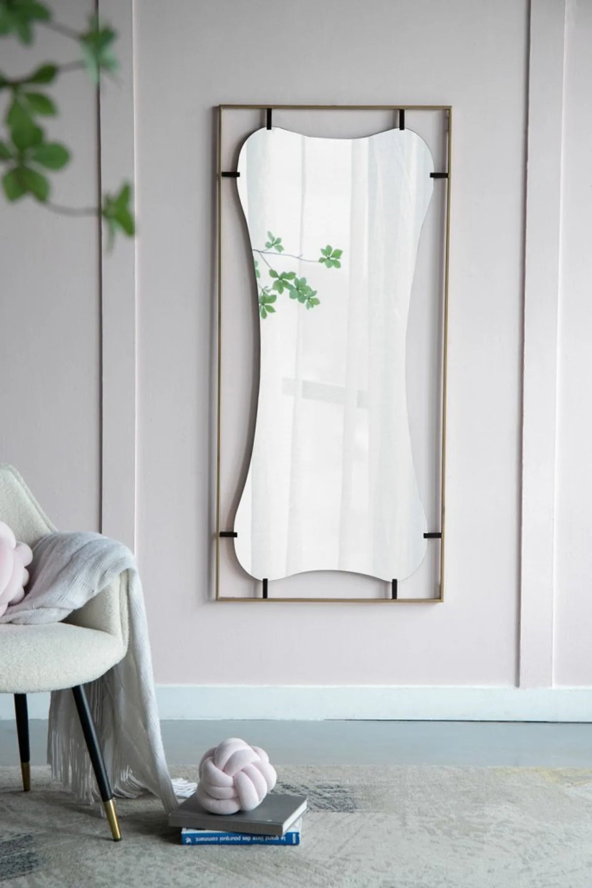 Gold Wall Mirror with Metal Frame L9991