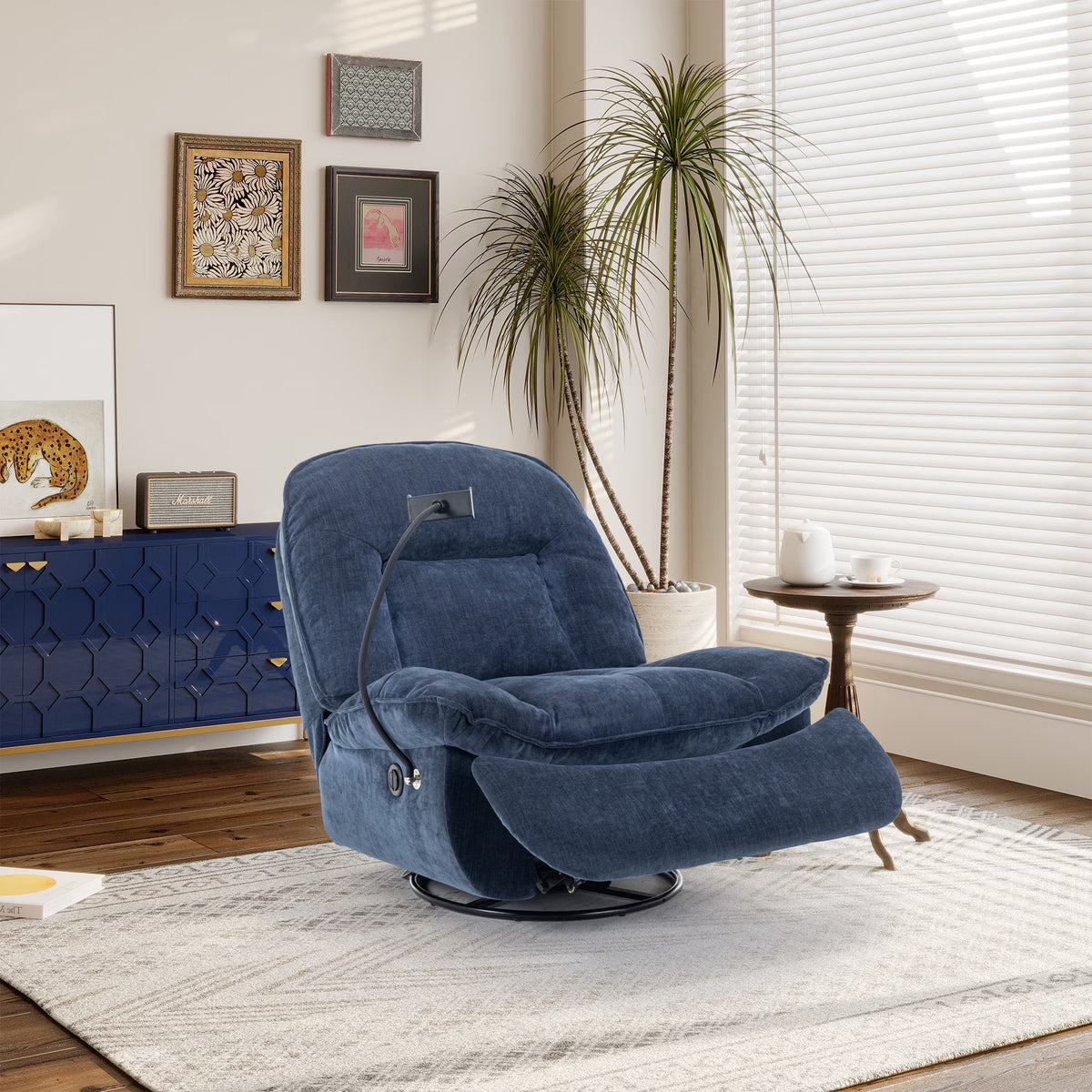 Oversized Electric Recliner Chair with Mobile Phone Bracket C889