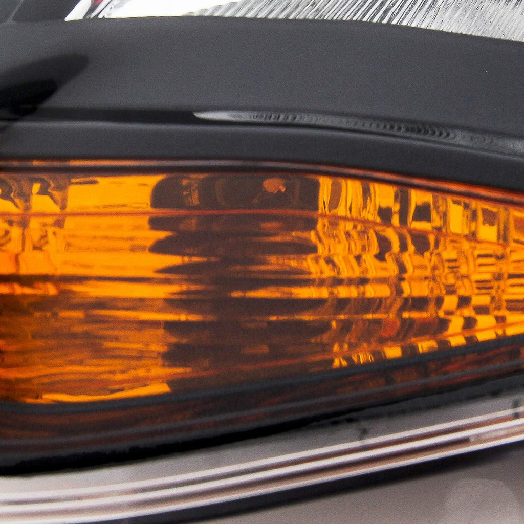 Black Trim Halogen Headlights Pair R1765